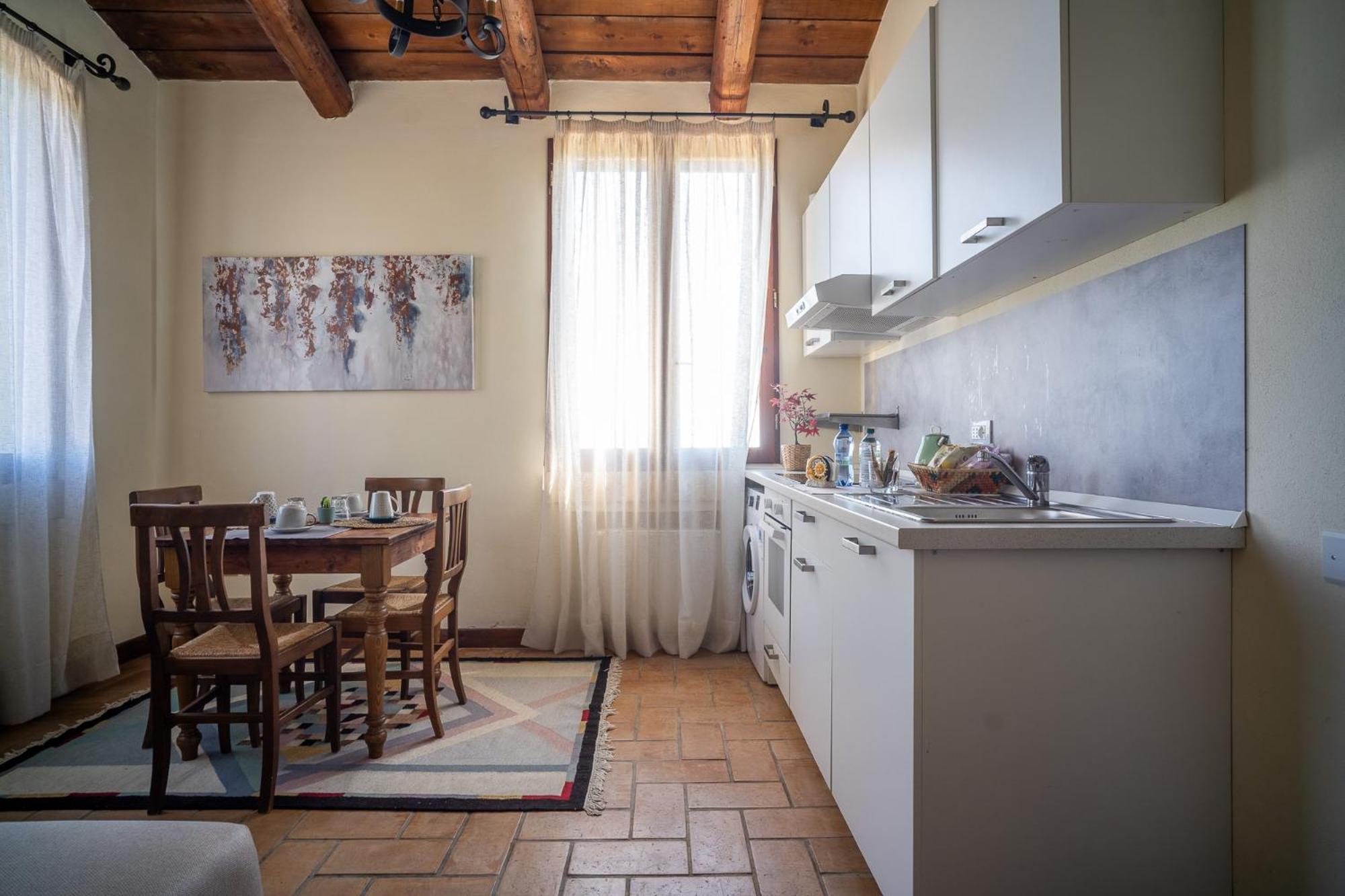 Il Castellaro Bed & Breakfast Borghi Luaran gambar